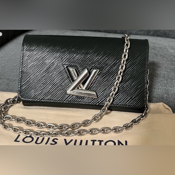 LV twist WOC - Picture 2 of 8